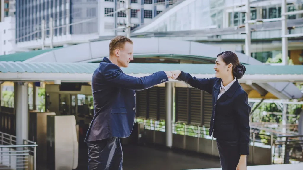 Company vs Business: Clear Comparison for Smarter Choices