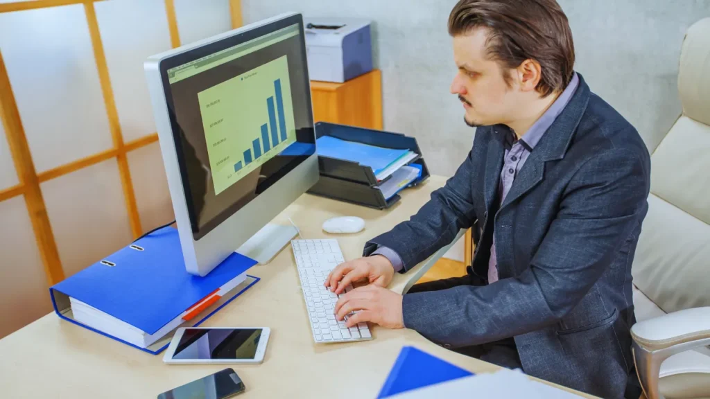 How to Start a Profitable Online Business in 2025